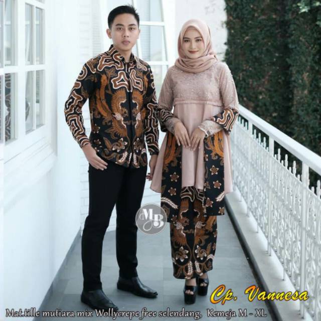 Couple Kebaya  Setelan Batik  Vannesa Slendang Syari  Tille 