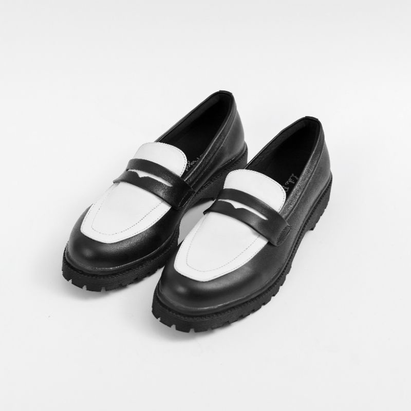 sepatu wanita slip on loafers khaila shoes