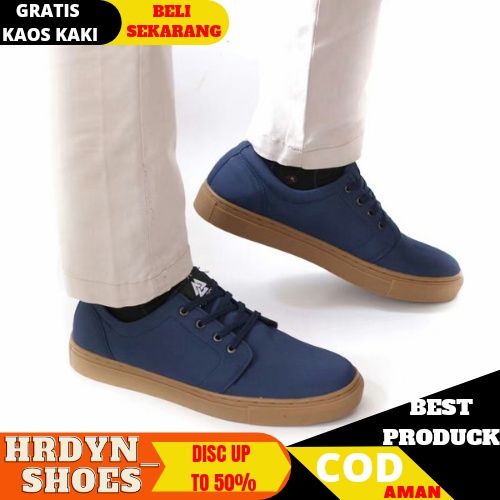 NERO Sepatu Sneakers Pria Kulit Sintetic Sepatu Pria Casual Sneaker Cowok / Cowo Sepatu Kasual Semi Formal Kerja Kantor Kuliah Gaya Santai Keren Kekinian Original Murah Terlaris