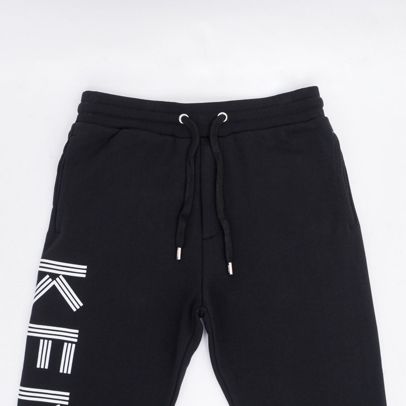 Ken. Jogger Black