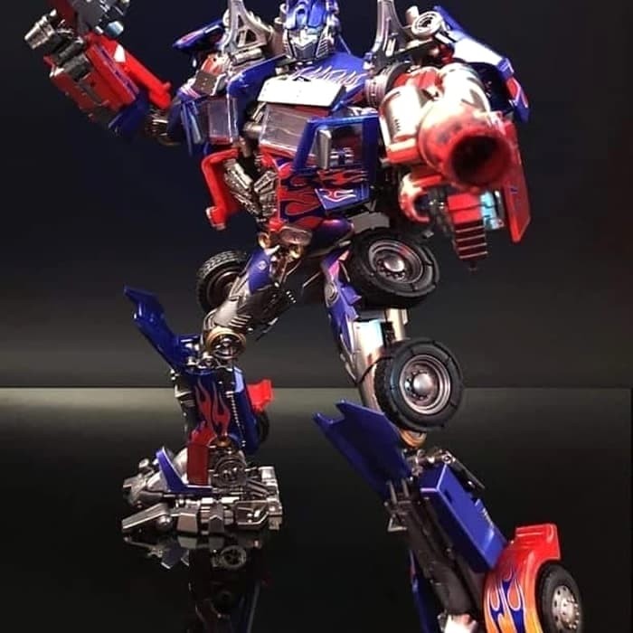 Optimus Prime LS03F Transformers BMB God of War