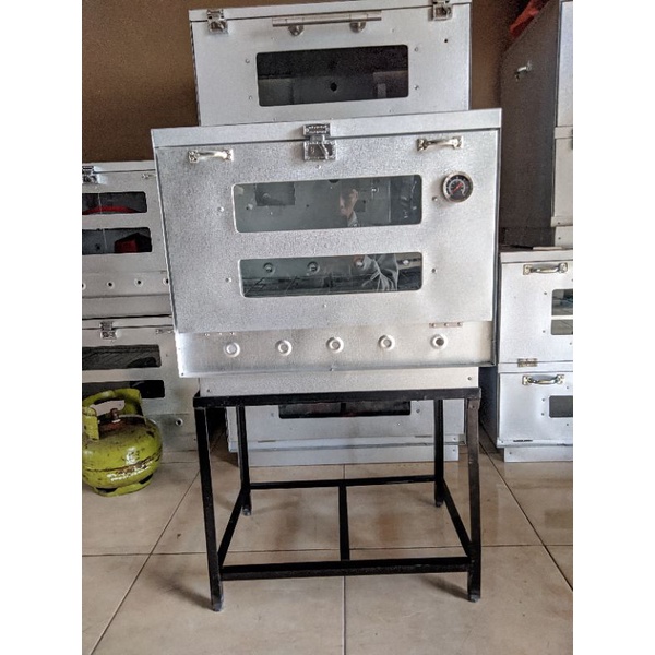 OVEN GAS + MEJA KAKI