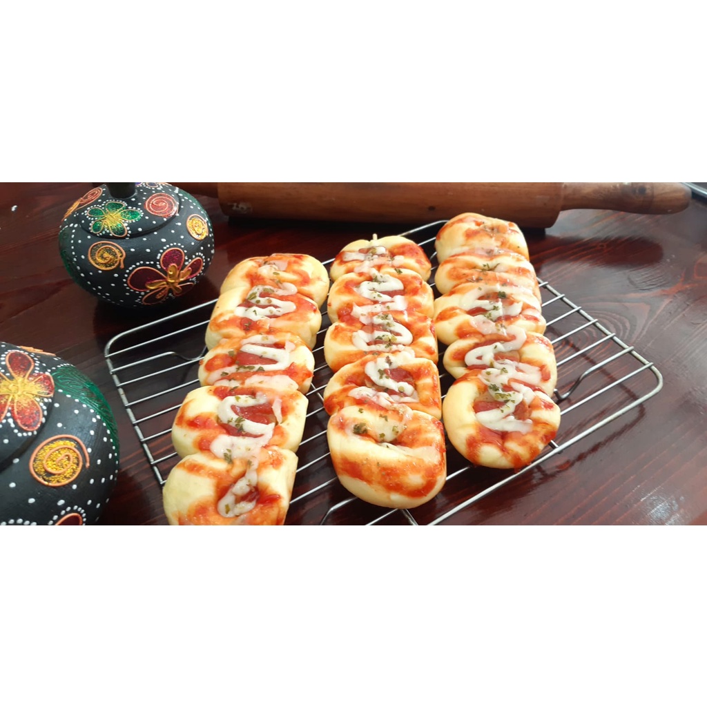 

Roti Sosis Sate