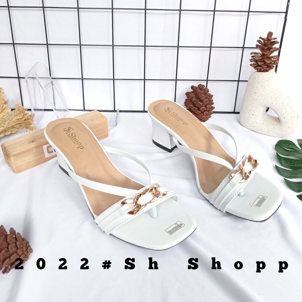 Sandal Heels Wanita Kekinian Jepit Preasi / Sandal Wanita Terbaru 2022 / Sandal Wanita Original / Sandal Hak 5 cm