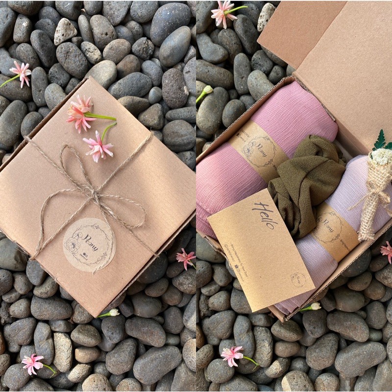 

HAMPERS GIFT SET BOX PASHMINA KADO WANITA WISUDA ULANGTAHUN ANNIVERSARY WEDDING