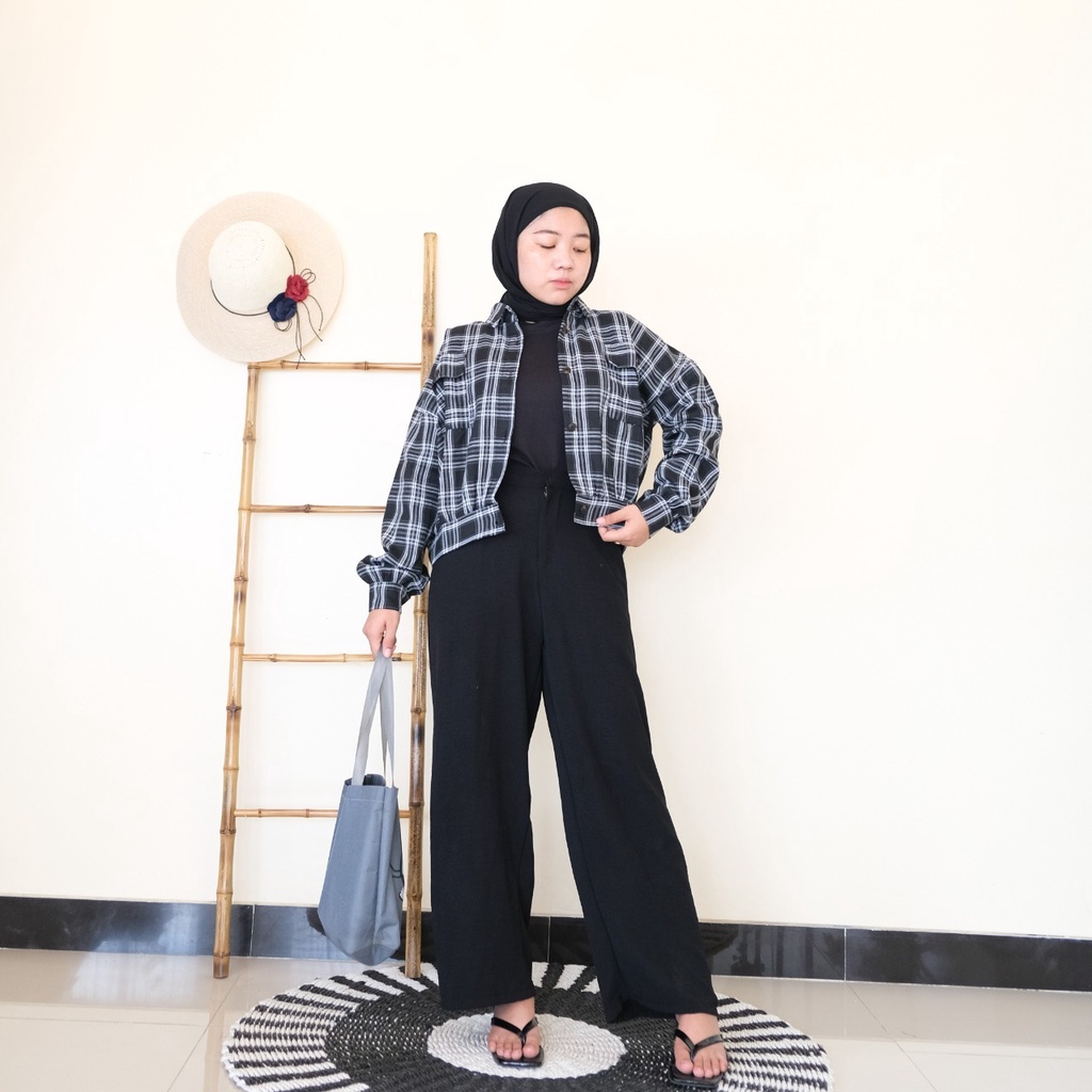 CLEO CROP KEMEJA FLANEL WANITA TERBARU