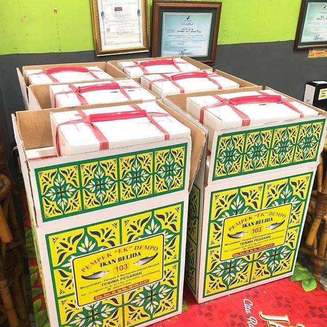 

Paket 2 Pempek Ek Dempo (khusus jabodetabek)