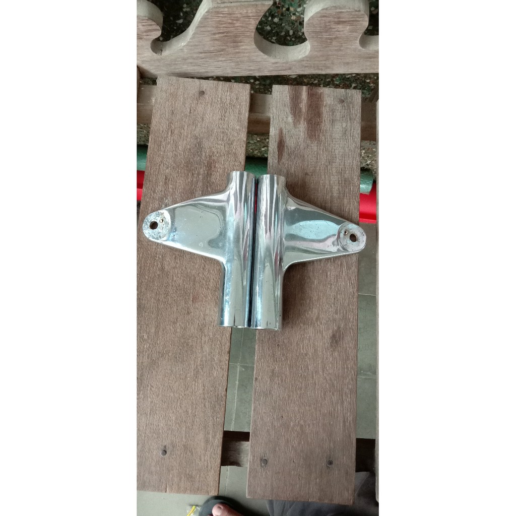kupingan braket lampu depan dudukan RX 100 RX 125 bracket rx100 rx125 Ori