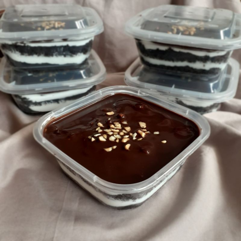 

Dessert Box Choco Brownie by Yummy Dessert. terMurah