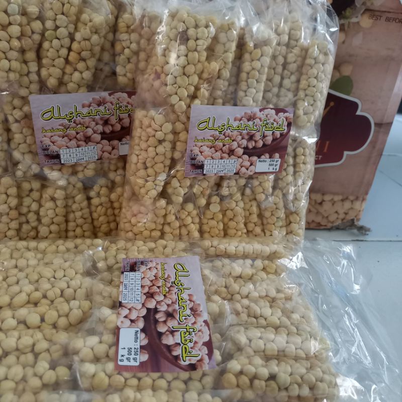 

kacang arab kemasan plastik isi 24 pcs