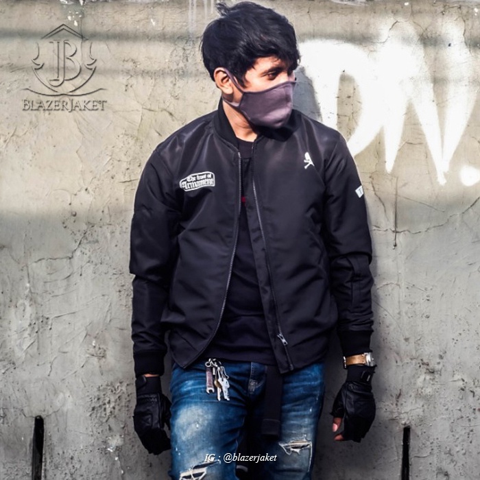 JAKET COWOK,  JAKET BOMBER CROWS ZERO, JAKET TFOA, JAKET PARASUT, JAKET ORI CROWS DENIM, A37