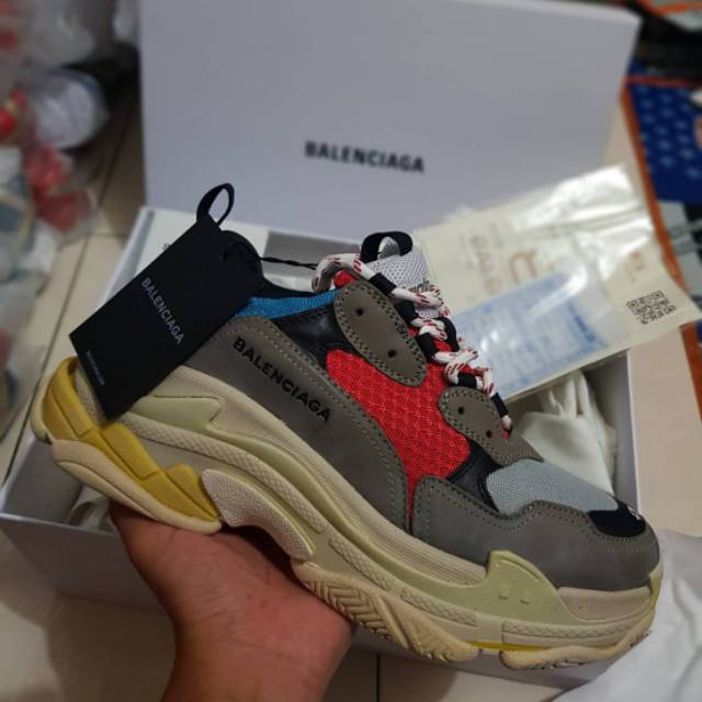 Sepatu Balenciaga Triple S Multicolor Un Authorized Premium Original BNIB