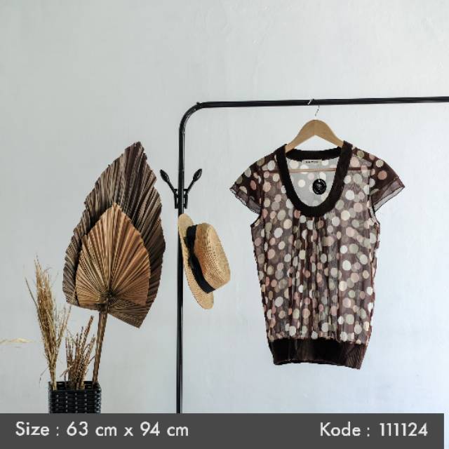 Blouse Preloved Clef De Sol