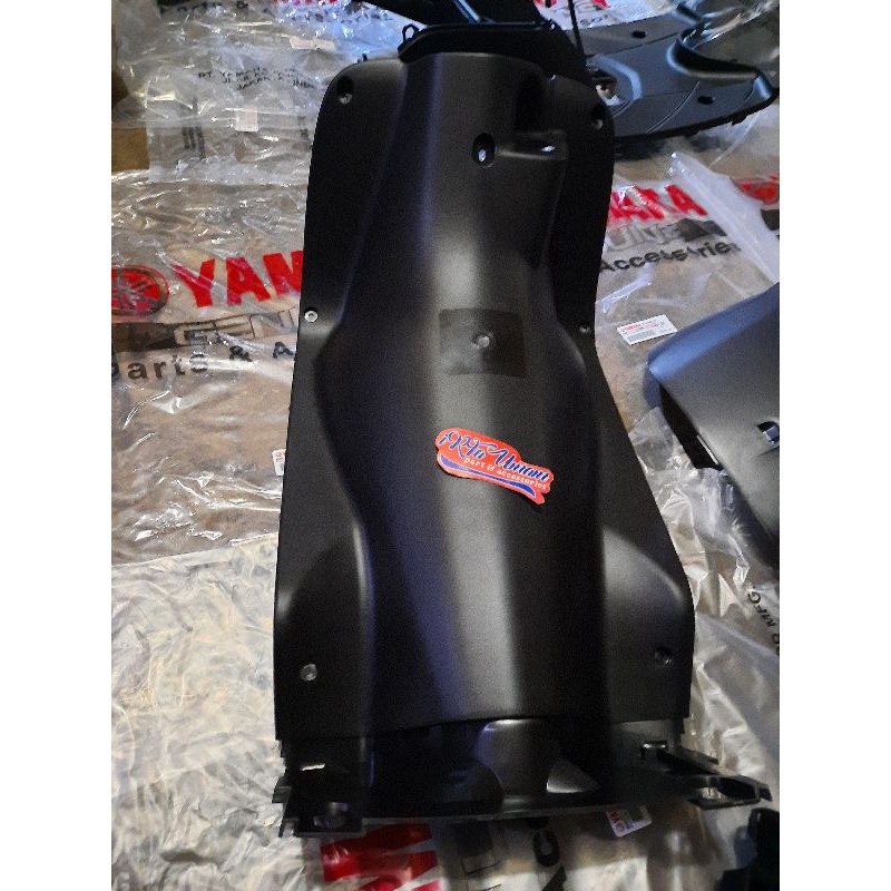 dek kunci mio sporty  cover kunci mio sporty leg shield mio sporty original yamaha