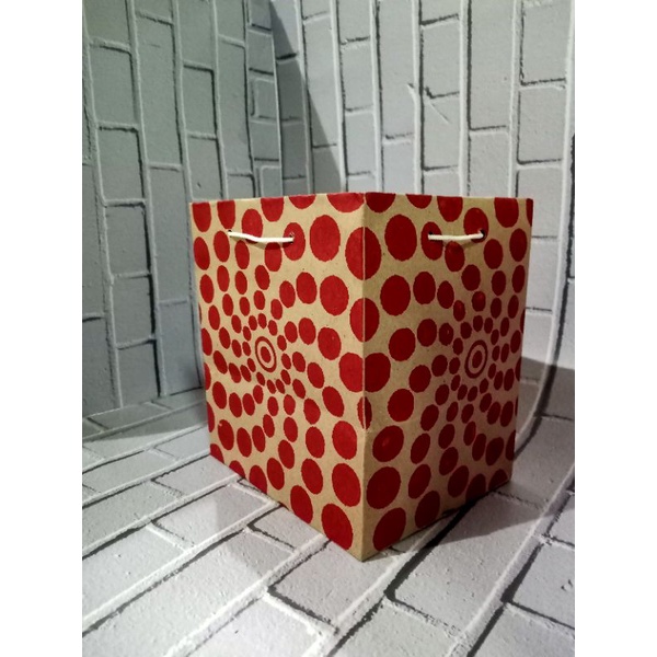 

Paper bag tipe donut ukuran 15×10 cm