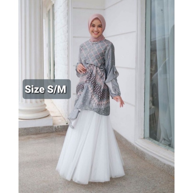 (NEW BUKAN PL) Tunik Kayangan Eggsalt Size S/M by Vanilla Hijab - Kayangan Tunik VanillaHijab Delaro