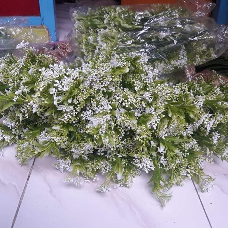 rumput acc nanas menik Baby bread/Pikok/RumputArtificial/Babybread plastik 7 CABANG