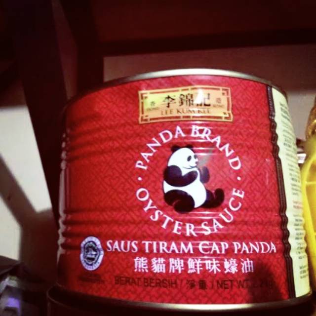 

Saus tiram leekumkee cap panda kemasan kaleng 2,2kg