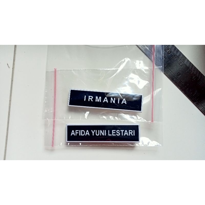 

Name tag Akrilik Murah, Ekonomis, Unik