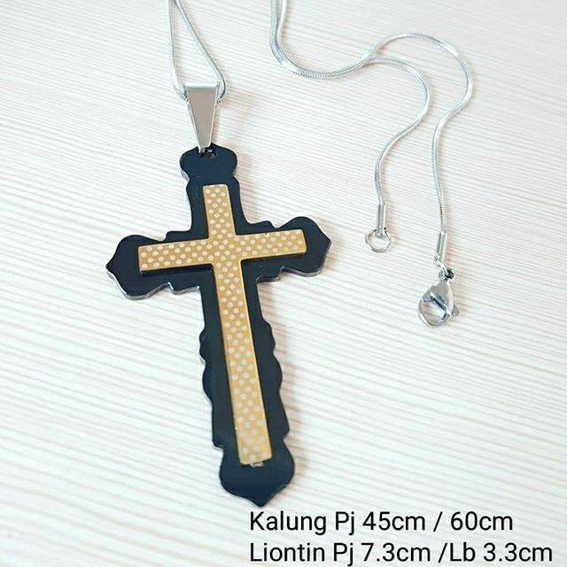 Kalung fashion pria salib black&amp;gold titanium antikarat import KD19