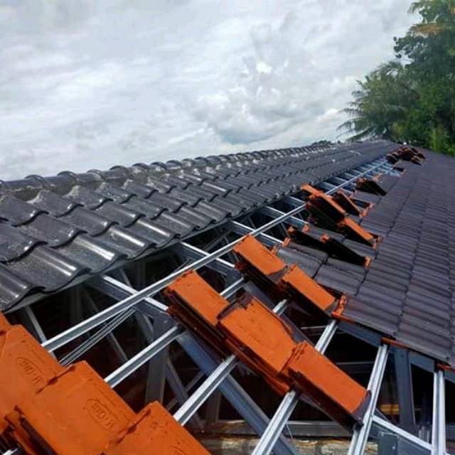 bidang kontruksi atap baja ringan surabaya