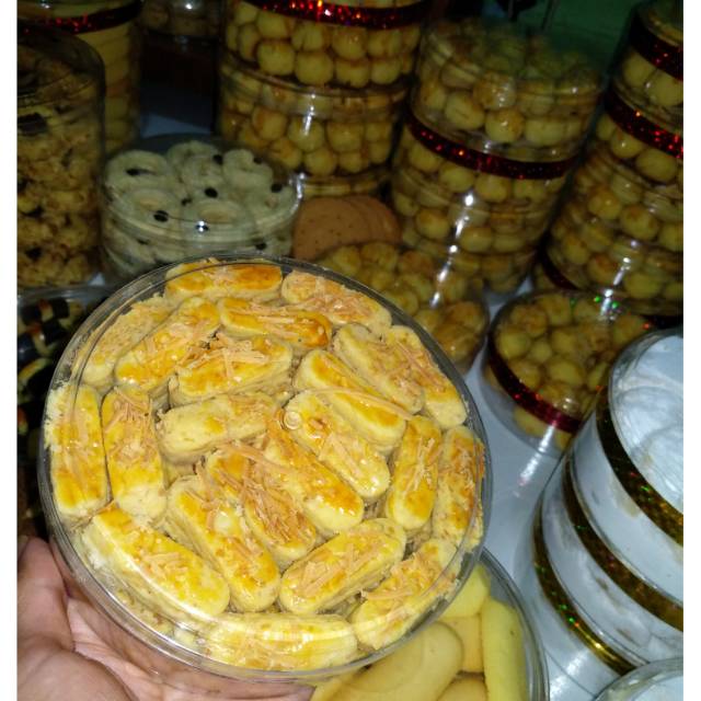 

KUE KERING CASTANGEL NATAL/LEBARAN 250gram