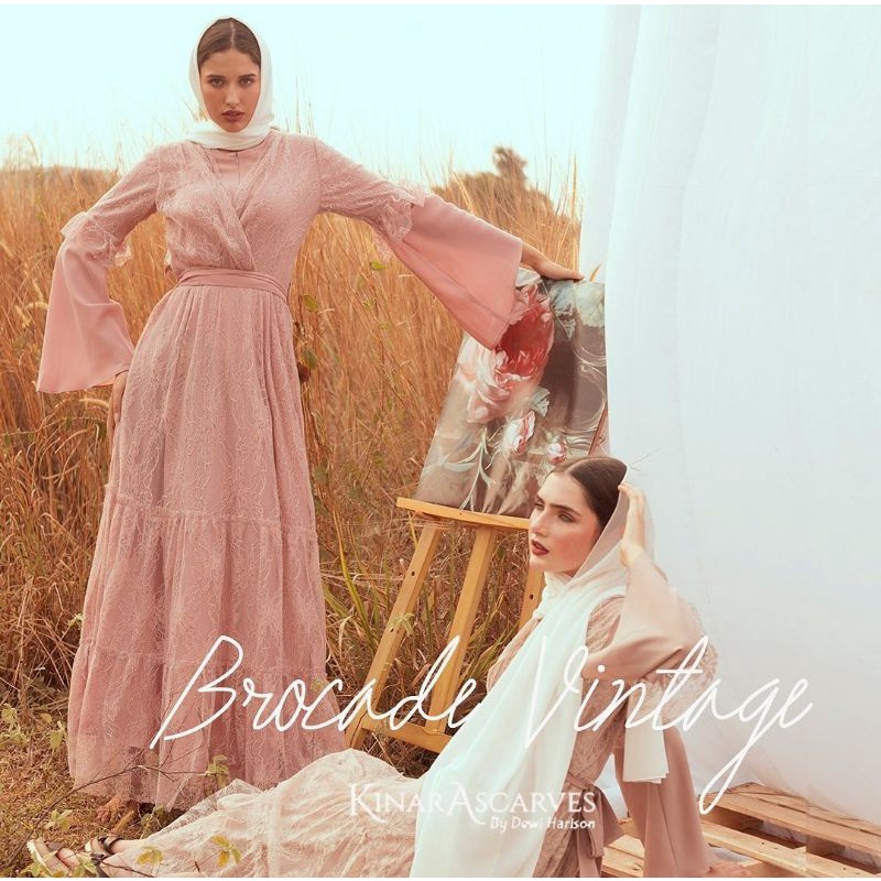 brocade vintage dress by kinara scrarves