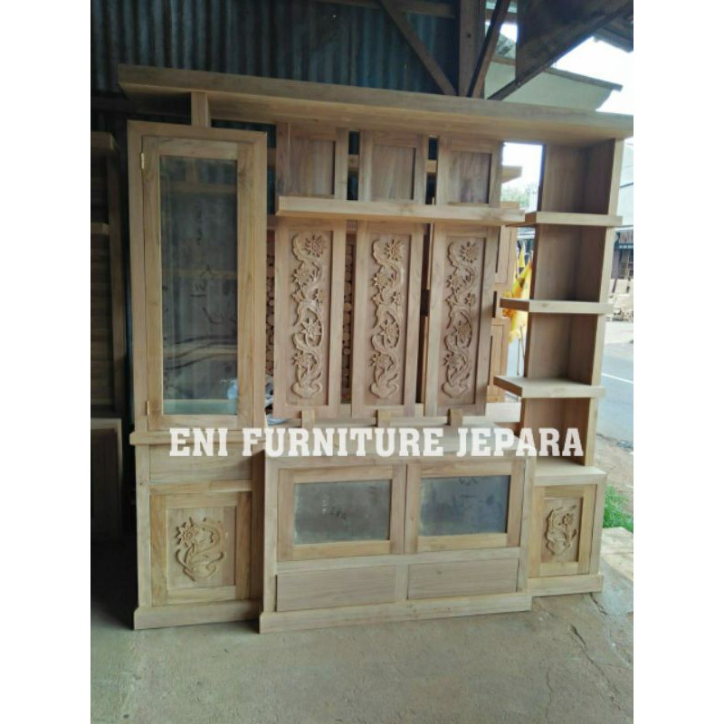 Bufet partisi jati mentahan