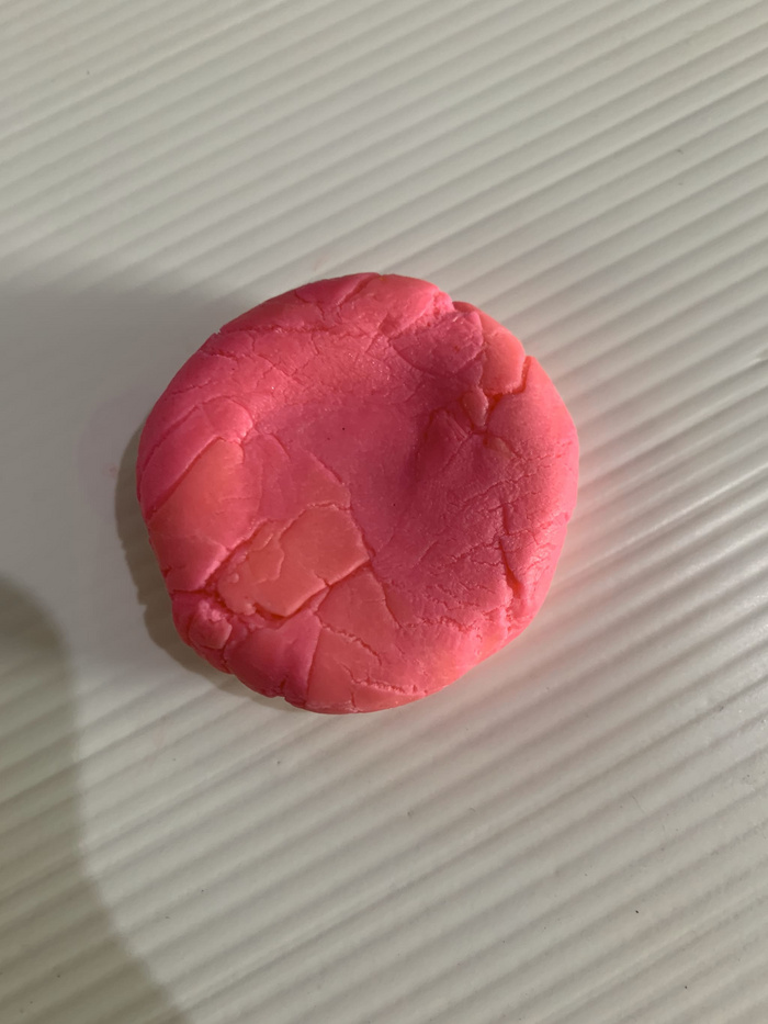 

Bakels warna Pink 500 gr icing fondant Pink merah muda cerah