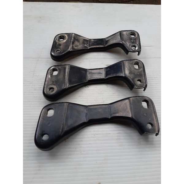 dudukan knalpot breket knalpot tahanan dudukan knalpot motor yamaha mio sporty mio lama mio soul