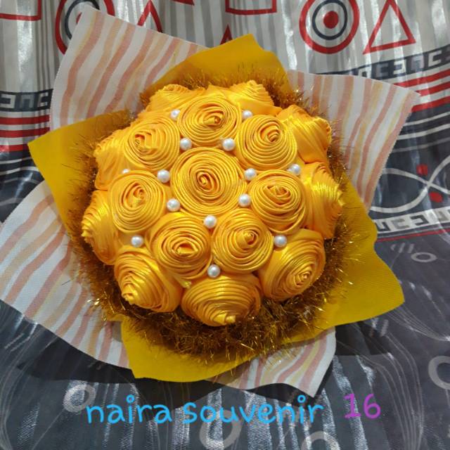 Buket bunga satin kuning jumbo
