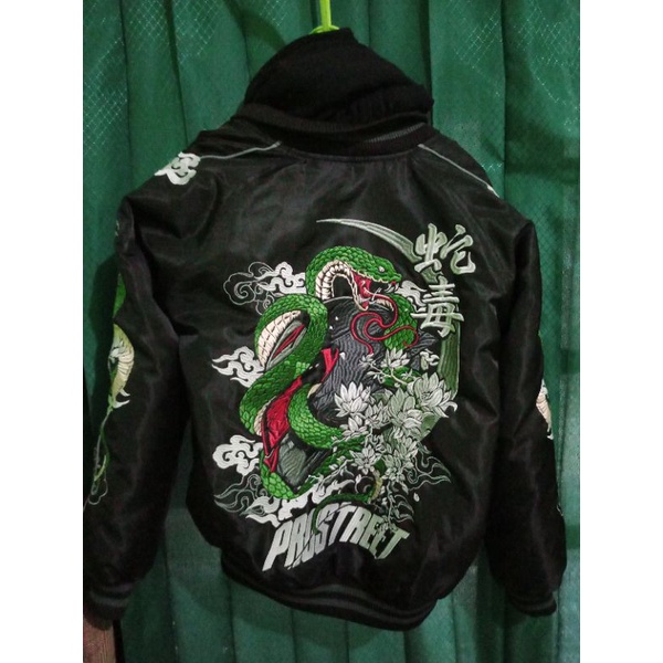 prostreet sukajan snake