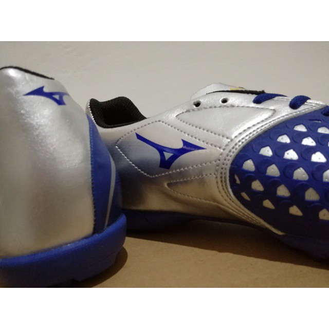 jual sepatu futsal mizuno ignitus