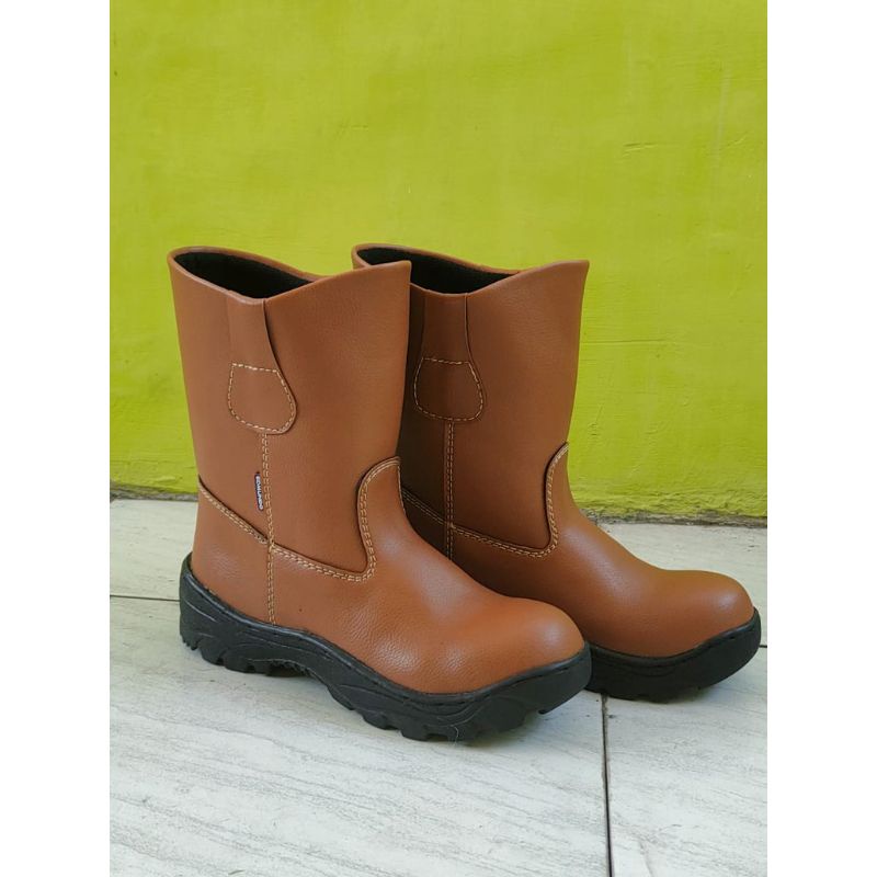 Sepatu Safety Pria/Sepatu Safety Boots Pria