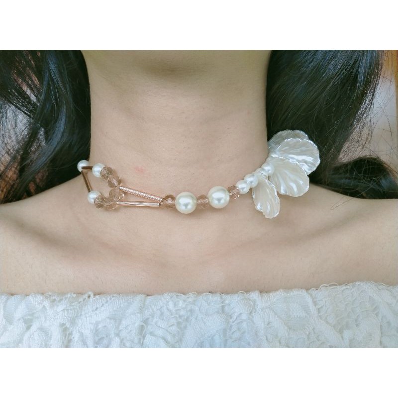 Elora Choker