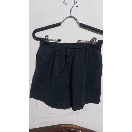 New Celana Olahraga Brand UNIQLO
