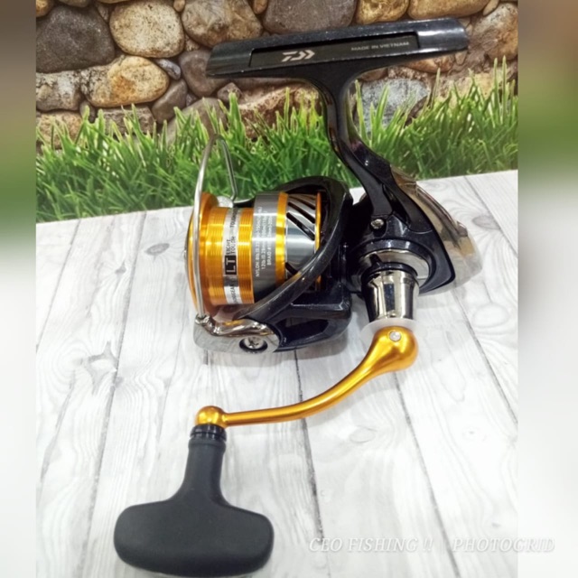 Reel Daiwa Revros LT 3000 CXH