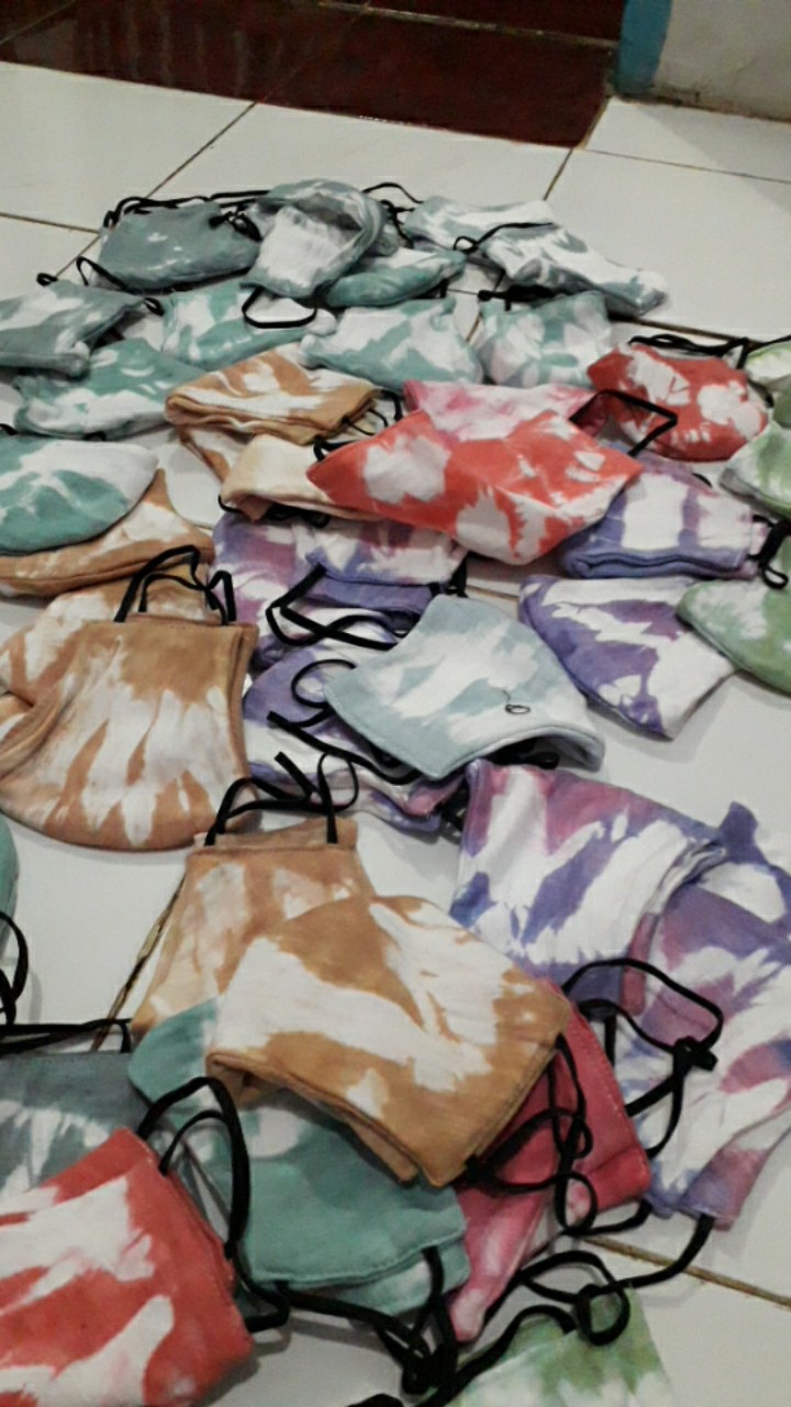 Masker Tiedye Lusinan