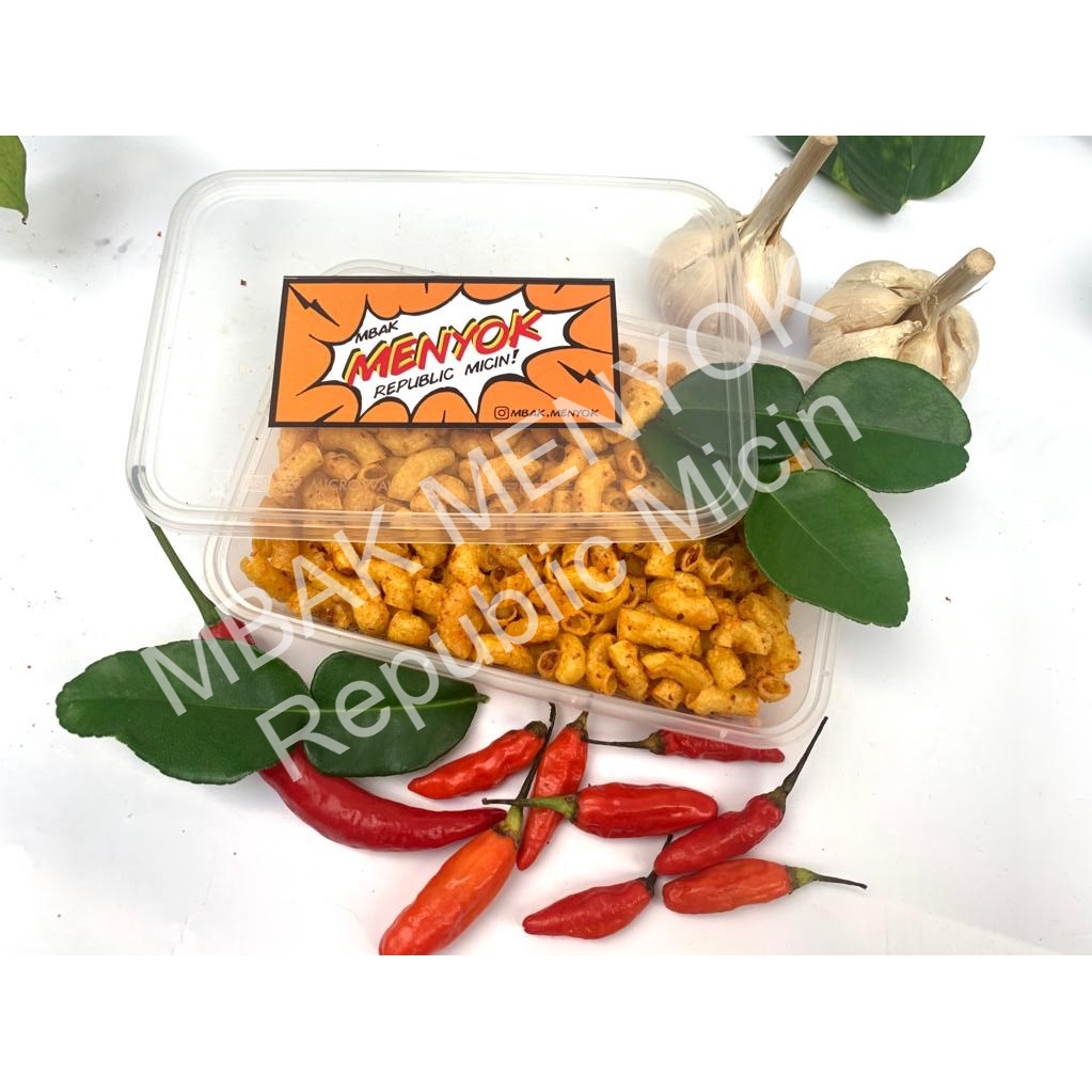 

Makaroni Pipa/Bantet Mbak Menyok Pedas Daun Jeruk