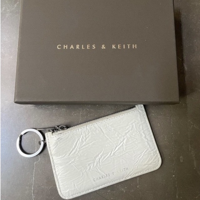 Preloved Card Holder Charles & Keith