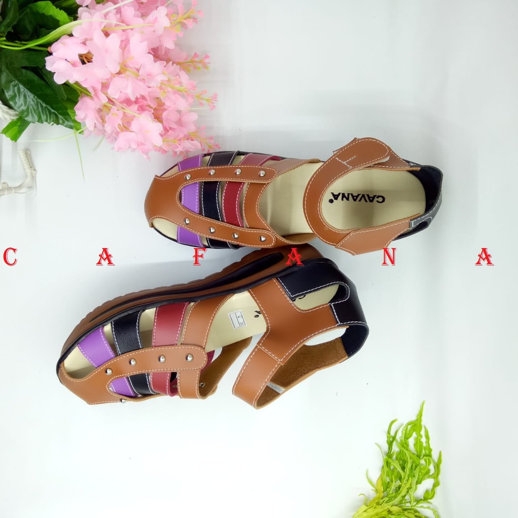 Cafana Sandal Wedges Wanita SDW222 Wedges