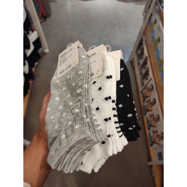 Kaos kaki cewek miniso