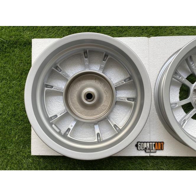 Velg Primavera Yatch Silver Ring 12 Original Vespa Sprint Primavera S