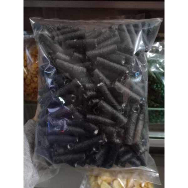 

twistter/astor rasa/makanan ringan