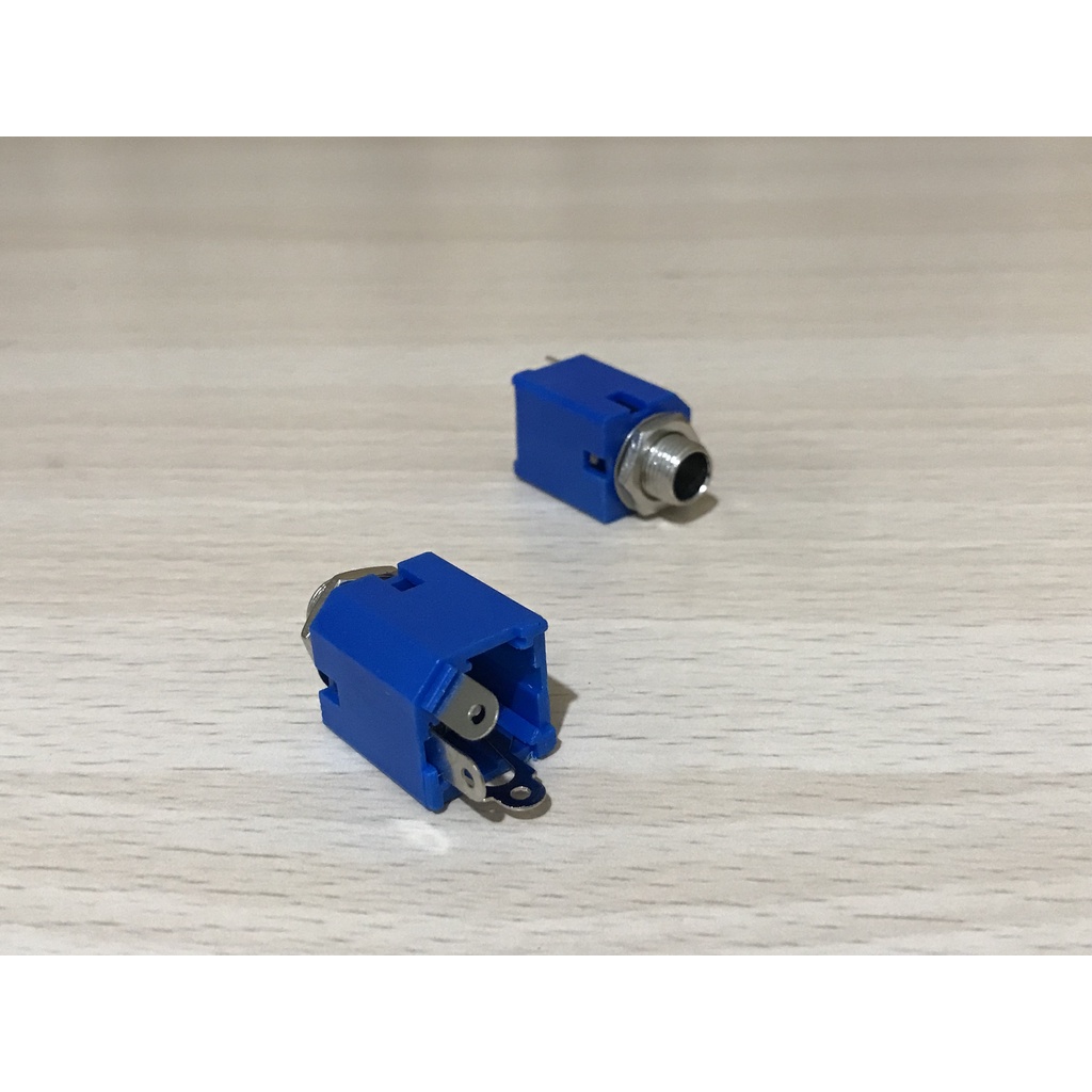 SOCKET SOKET AKAI 6.5MM 6.5 MM MONO BODI PERSEGI SEGI KOTAK BIRU