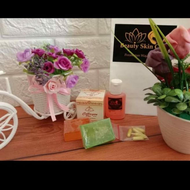 toner ajaib RS beauty skin 1 paket, toner pink 30ml, cream siang malam, sabun siang malam