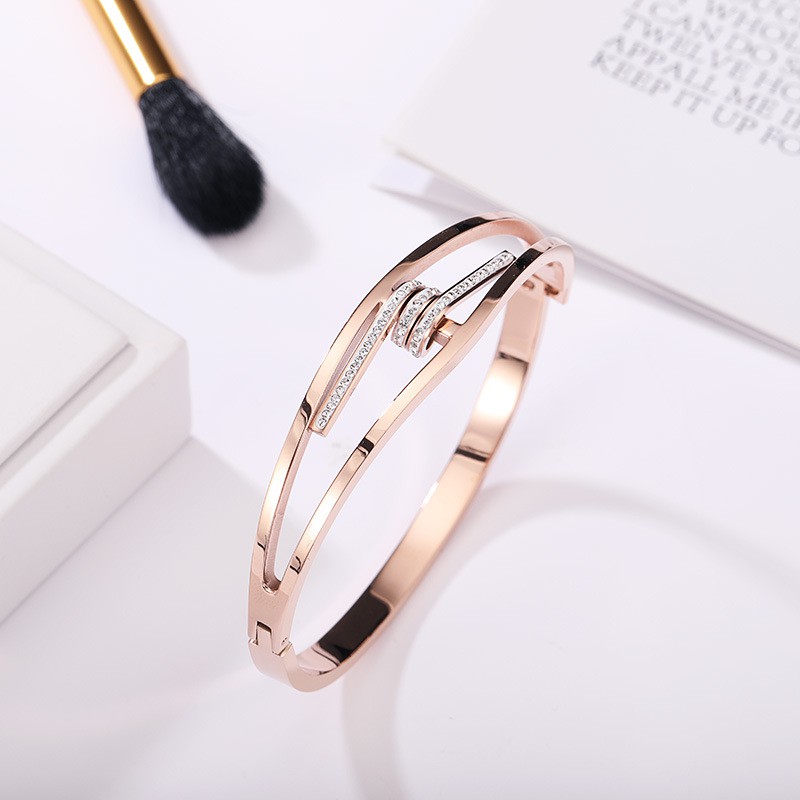 [NEW] Gelang Bracelet Wanita Aksesoris Titanium Korea Trend Masa Kini Cocok Hadiah GK135