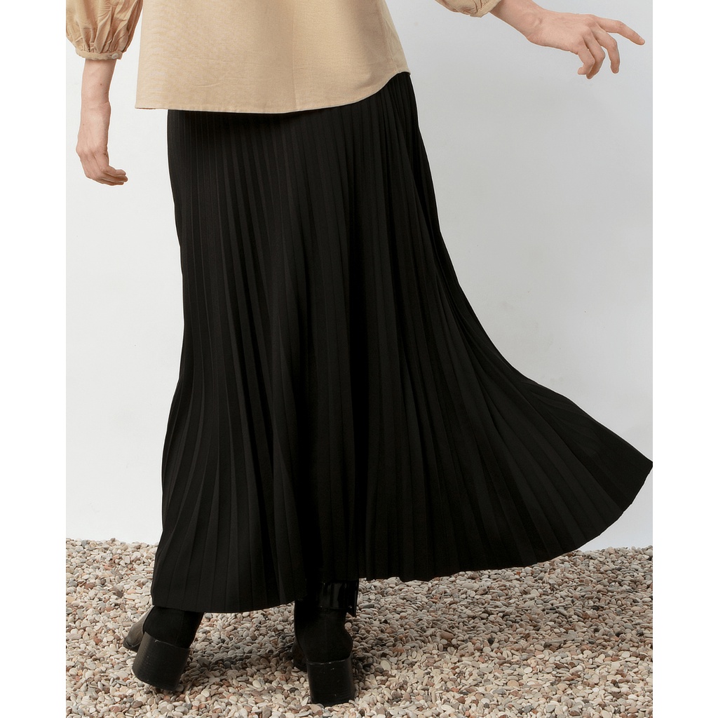 Cottoncut Salisha Skirt Pleated Skirt