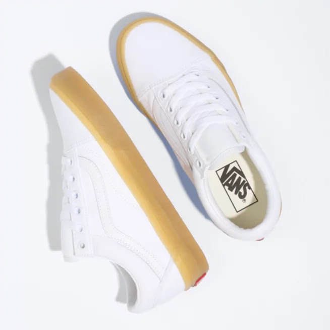 Sepatu Sneakers Pria Oldskool White Gum Sepatu Wanita Vans Murah