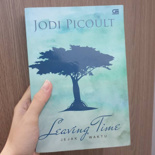 Novel jodi picoult leaving time Terjemahan